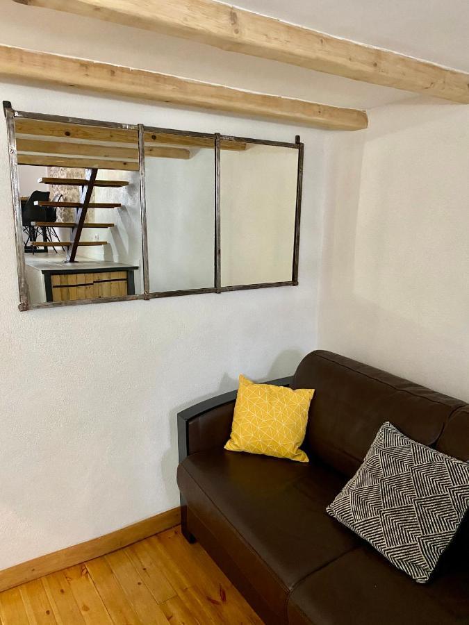 Charmant Studio Vieil Antibes Bagian luar foto